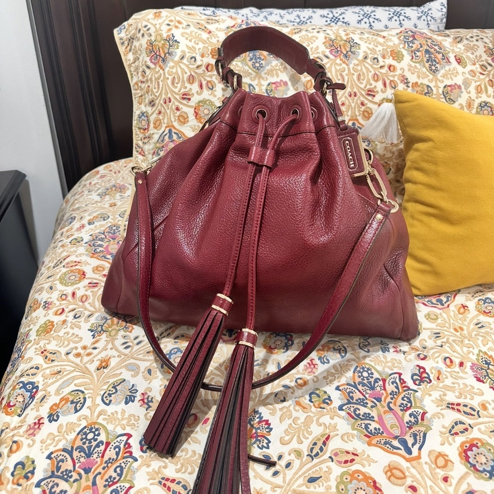 COACH MADISON PINNACLE LEATHER LARGE DRAWSTRING SHOULDER BAG 26343